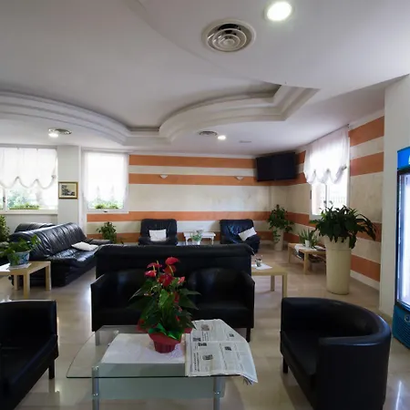 Hotel Venezuela 3*